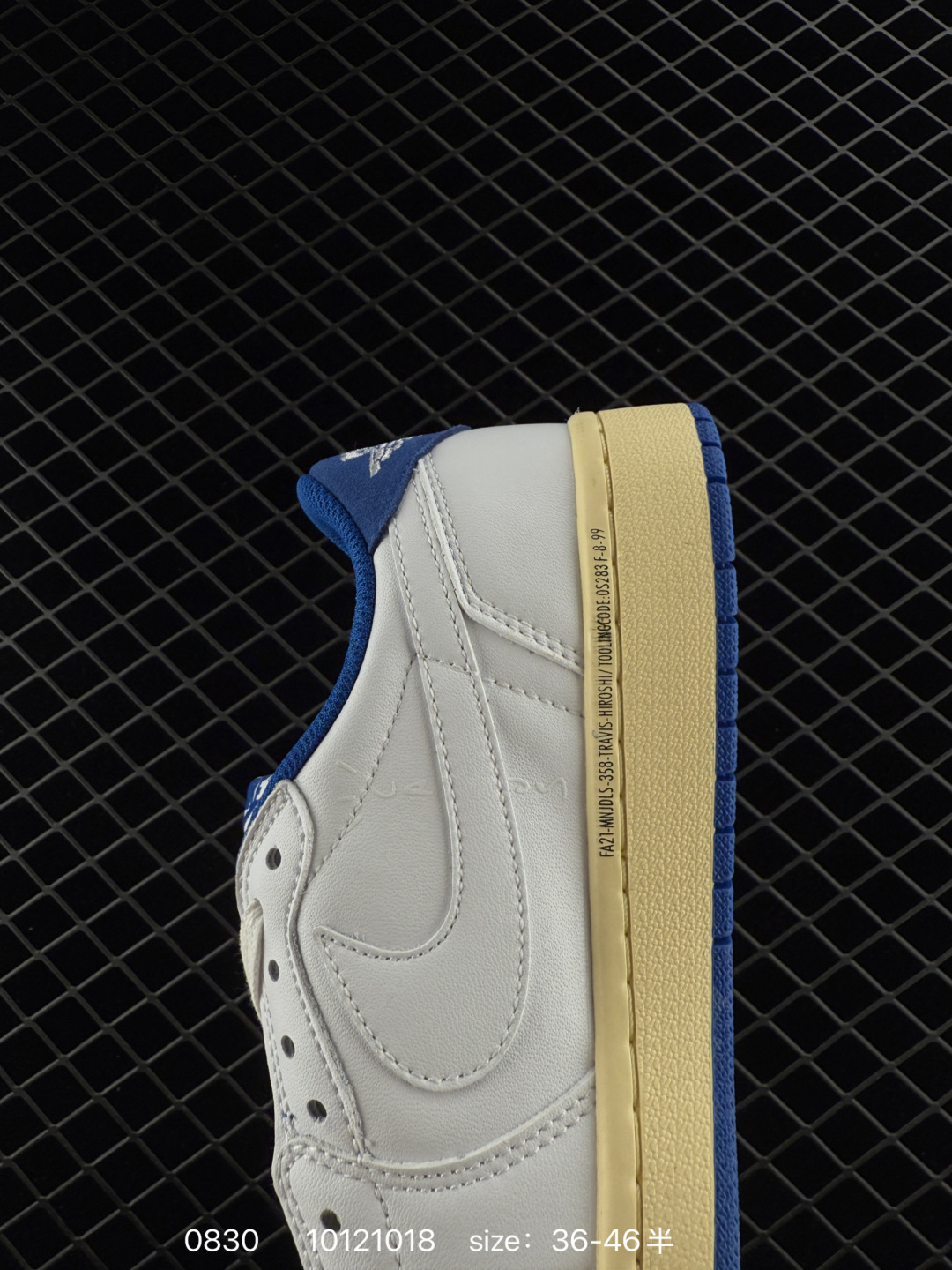 Travis Scott x Air Jordan 1 ” Reverse Mocha “